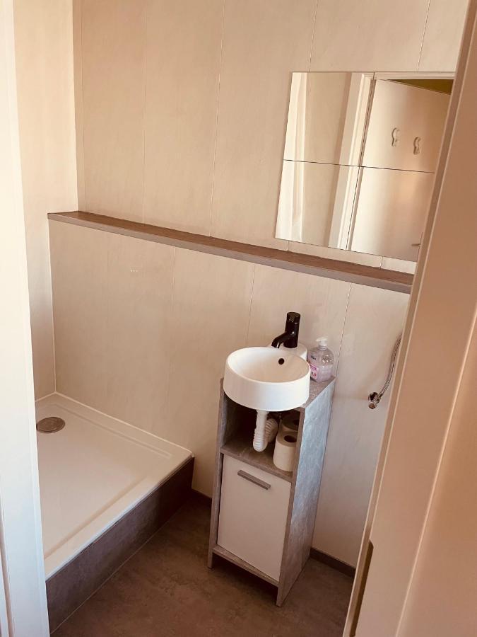 Veni Apartments Грац Екстериор снимка