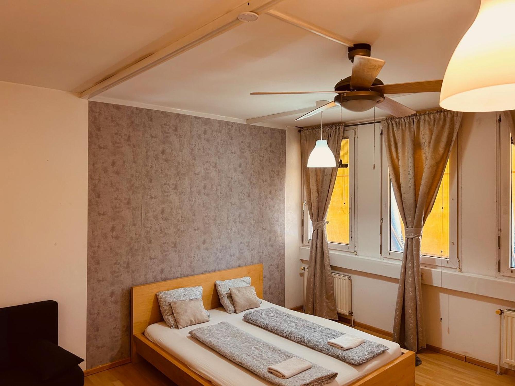 Veni Apartments Грац Екстериор снимка